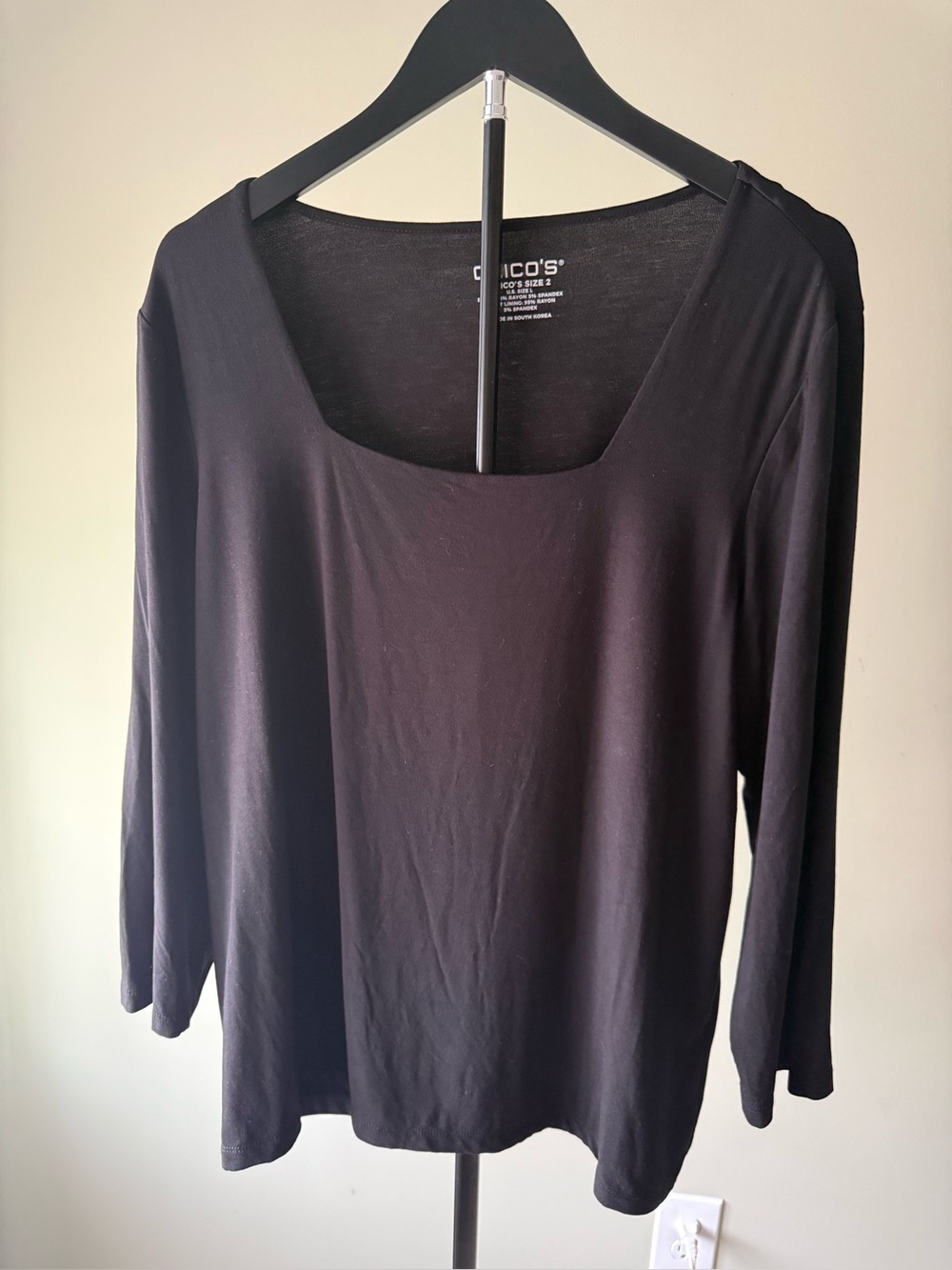 EUC Chicos Black Square Neck Long Top (Chicos Sz 2 21" P2P)